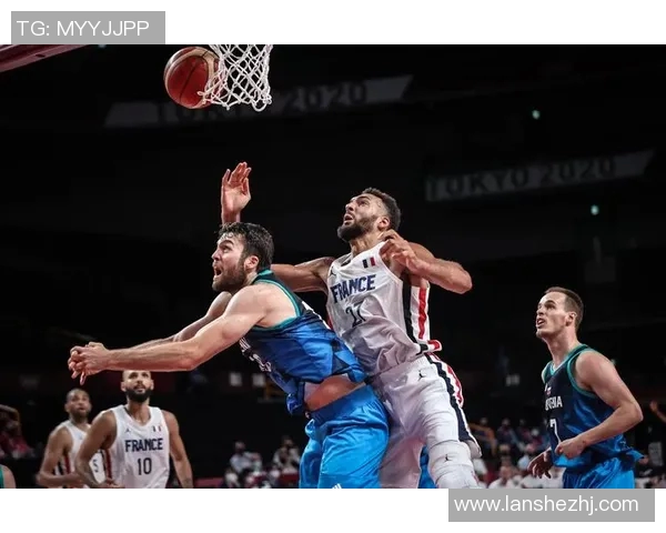 日本与美国篮球赛实时比分更新及精彩瞬间回顾