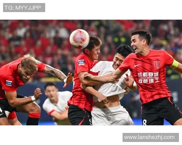 江原对阵三星的精彩较量揭示了韩国足球的竞争魅力与战术智慧